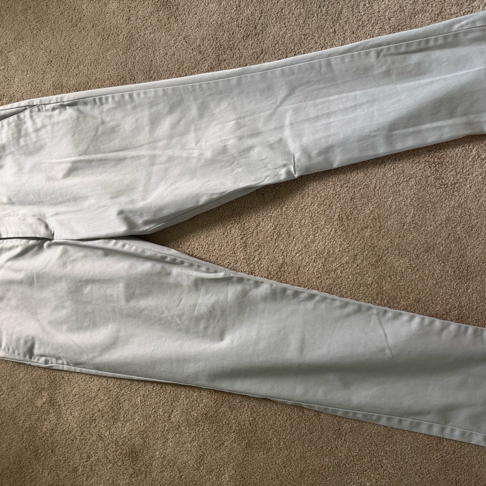 Dockers Beige and White Pants